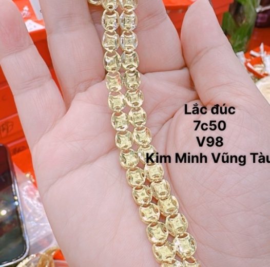 Lắc đúc 7c50